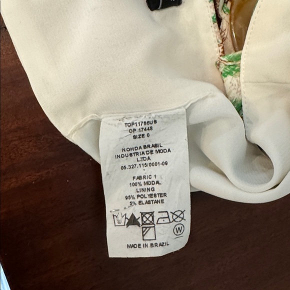 Patbo Savannah Crop Top - Picture 6 of 9